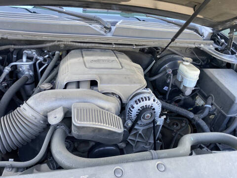 2014 Chevrolet Suburban LT