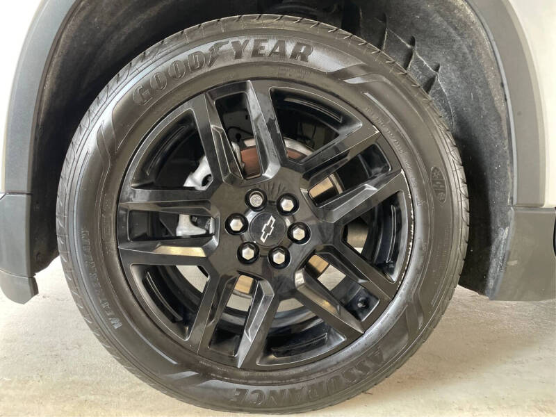 2021 Chevrolet Traverse LT Leather