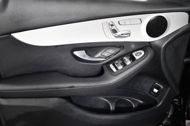 2021 Mercedes-Benz GLC GLC 300 4MATIC