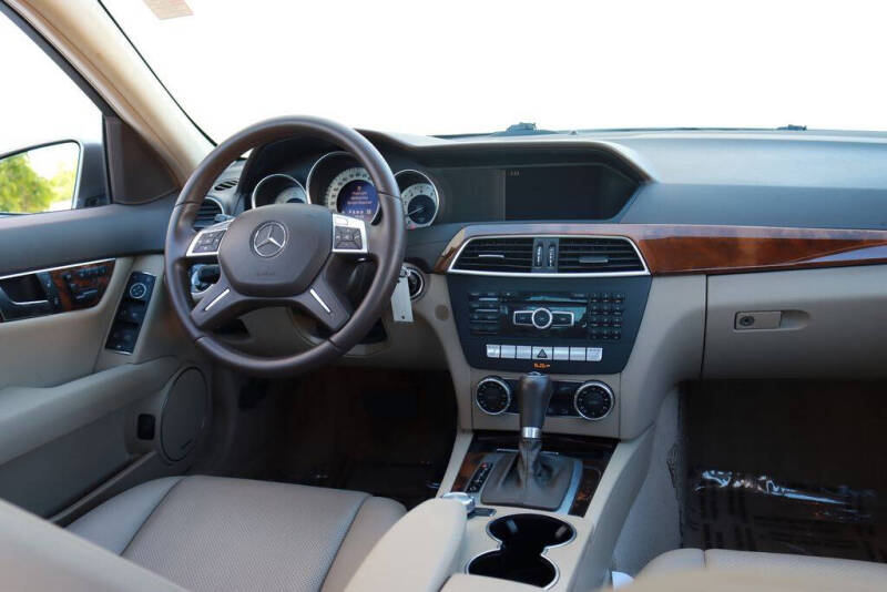 2012 Mercedes-Benz C-Class