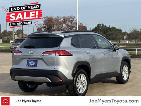 2025 Toyota Corolla Cross LE