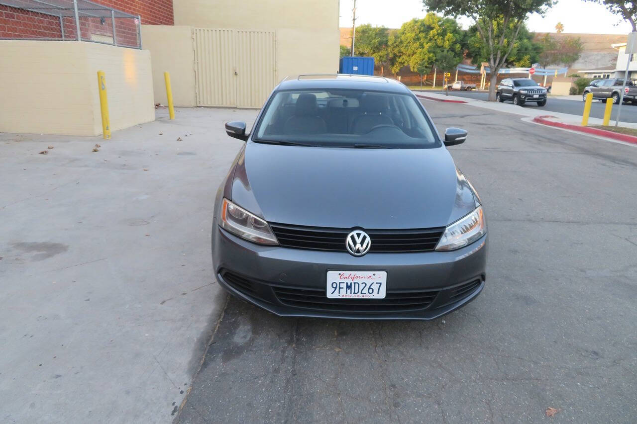 2012 Volkswagen Jetta for sale at The Car Vendor LLC in Bellflower, CA