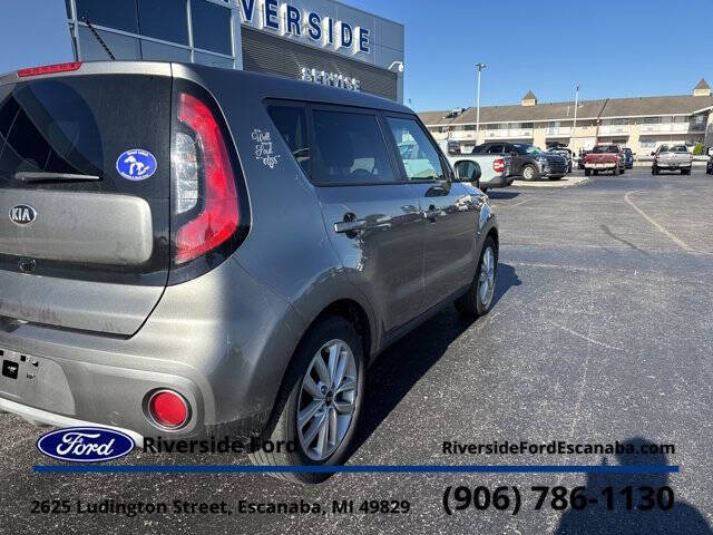 2019 Kia Soul +
