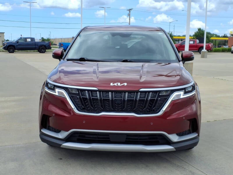2024 Kia Carnival EX