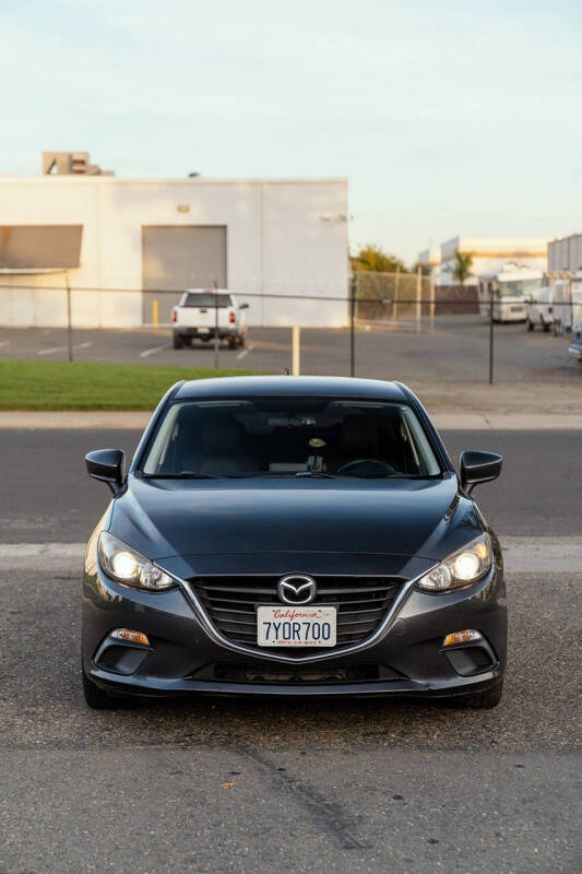2016 Mazda MAZDA3 i Sport