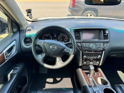 2014 Nissan Pathfinder Platinum