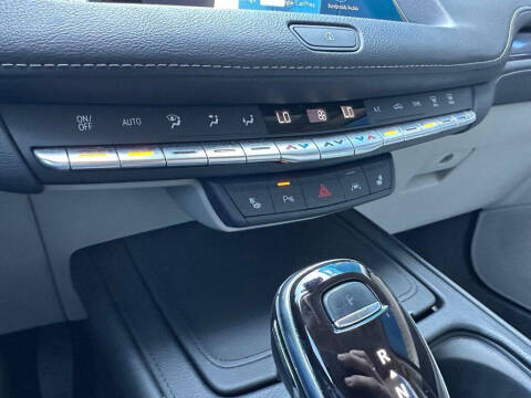 2022 Cadillac XT4 Luxury