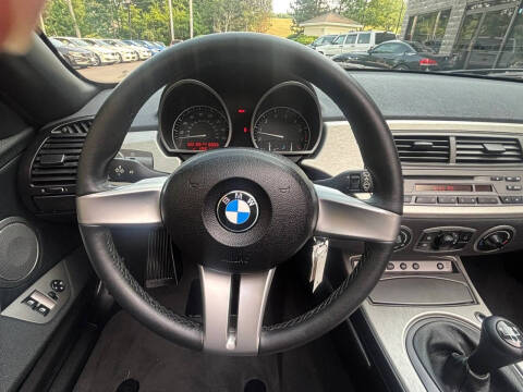 2003 BMW Z4 2.5i