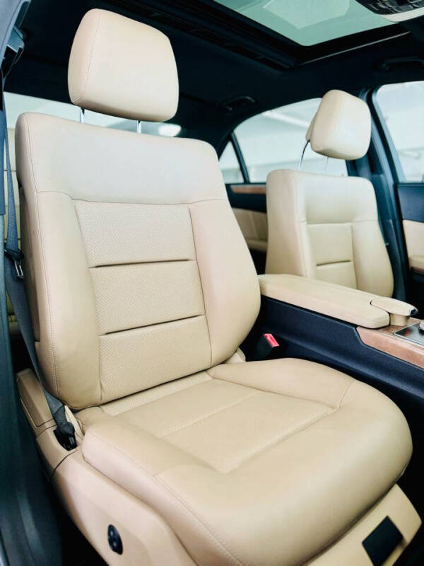 2012 Mercedes-Benz E-Class E 350 BlueTEC Luxury