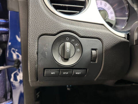 2012 Ford Mustang GT Premium