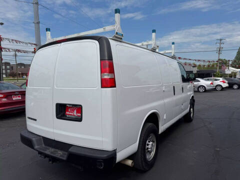 2018 Chevrolet Express 2500