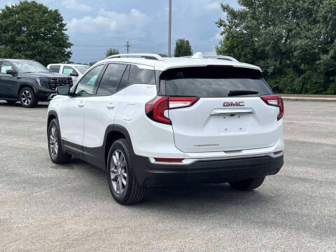 2024 GMC Terrain SLT