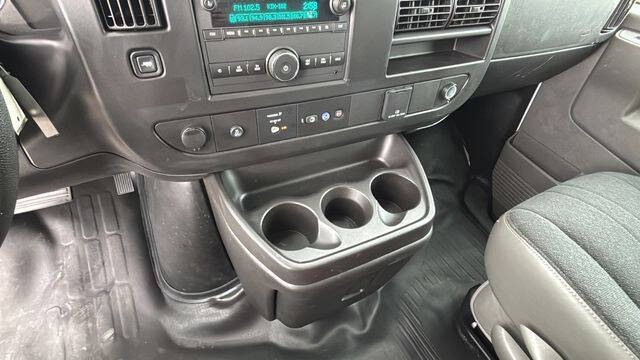 2024 GMC Savana 2500