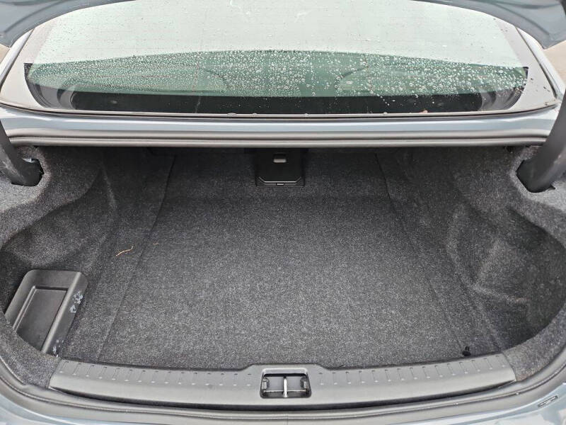 2024 Volvo S60 B5 Core Dark Theme