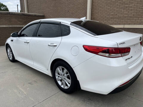 2017 Kia Optima LX