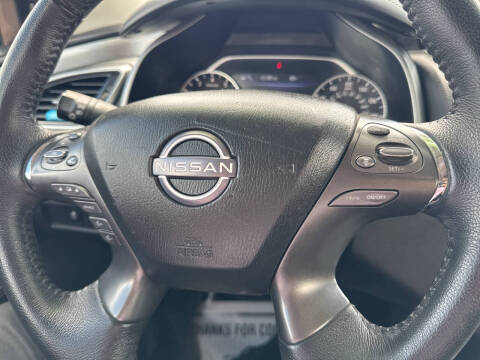 2023 Nissan Murano SV