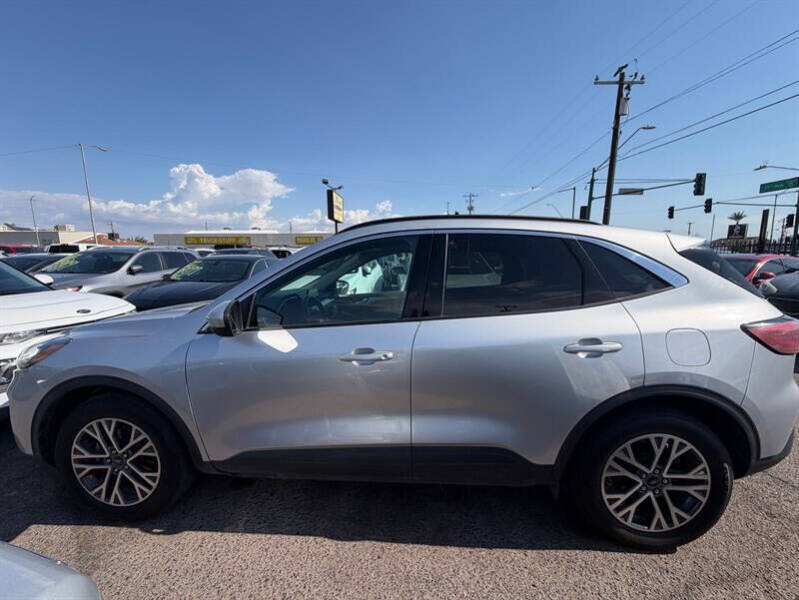 2020 Ford Escape SEL