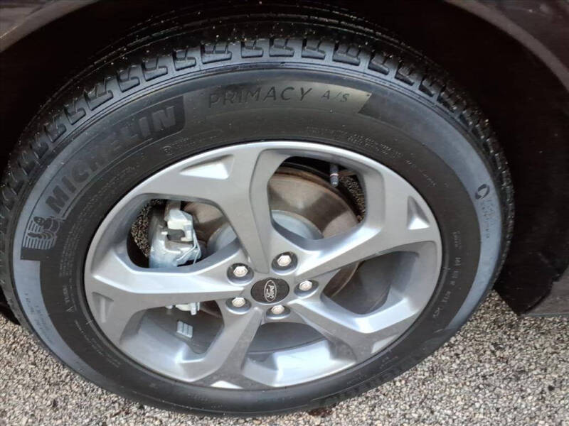 2023 Ford Escape Hybrid ST-Line