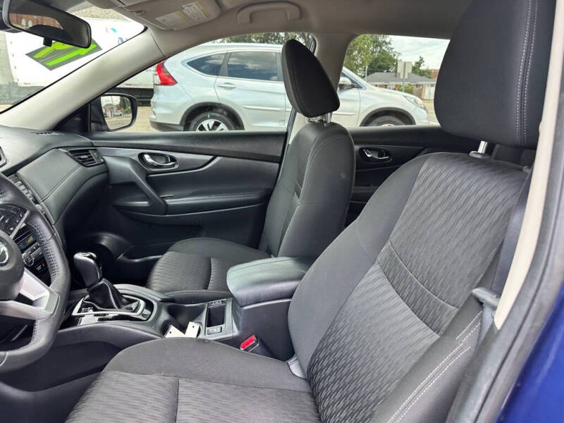2019 Nissan Rogue S