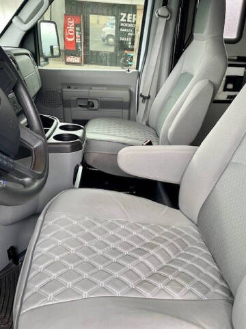 2021 FORESTER LE 2551DSC Class C 2551 DSC