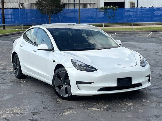 2022 Tesla Model 3 Long Range