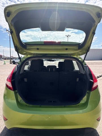 2012 Ford Fiesta SES