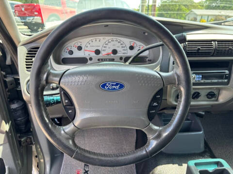 2004 Ford Explorer Sport Trac