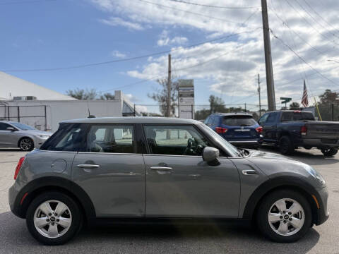2021 MINI Hardtop 4 Door Cooper