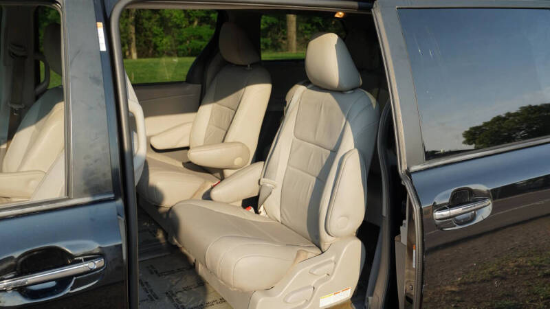 2016 Toyota Sienna