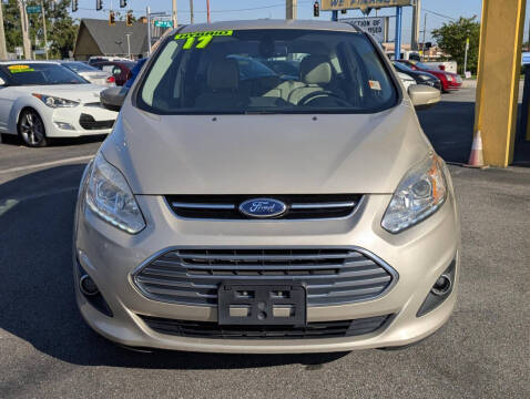 2017 Ford C-MAX Energi Titanium
