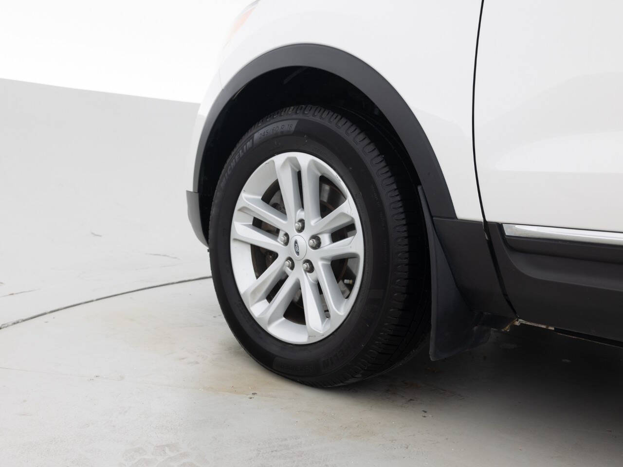 Used Car 2015 Ford Explorer  Xlt Awd 4dr Suv For Sale Under $10,000 In Coal City, Illinois