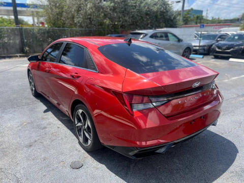 2022 Hyundai Elantra Limited