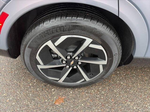 2025 Chevrolet Equinox EV LT