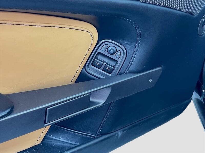 2008 Aston Martin V8 Vantage Roadster