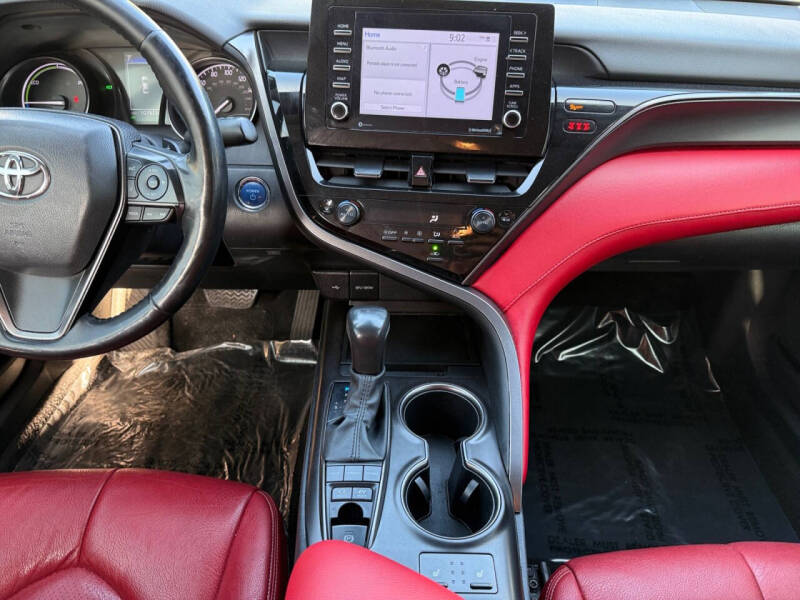 2024 Toyota Camry Hybrid