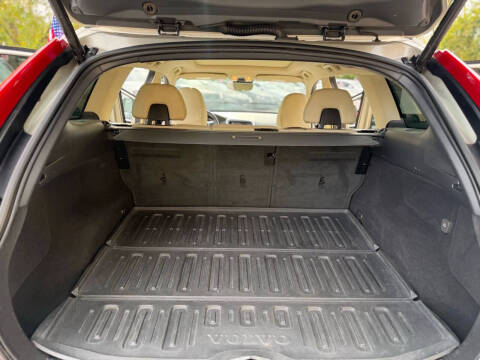 2017 Volvo XC60 T5 Inscription