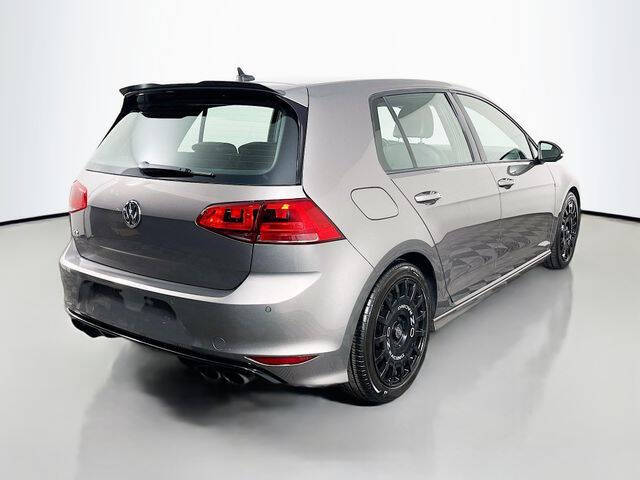 2017 Volkswagen Golf R 4Motion