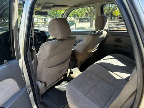 2002 Toyota 4Runner SR5