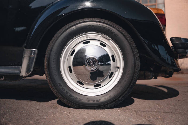 1977 Volkswagen Super Beetle