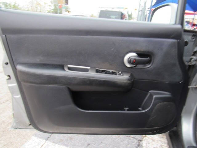 2007 Nissan Versa 1.8 S