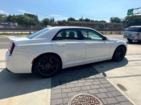 2023 Chrysler 300C