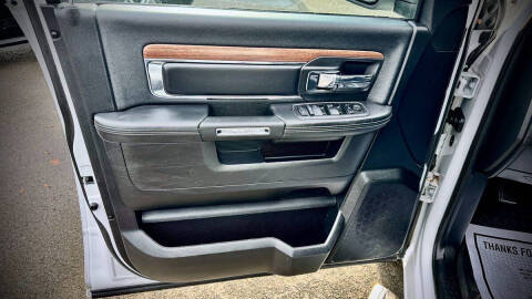 2014 RAM 1500 Laramie