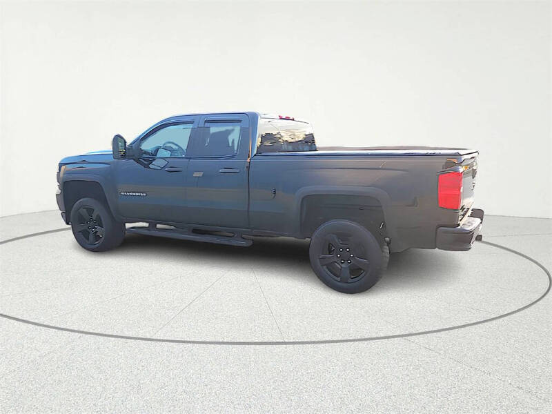 2017 Chevrolet Silverado 1500 Custom