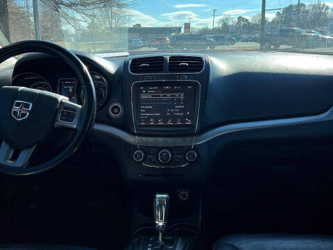 2019 Dodge Journey Crossroad