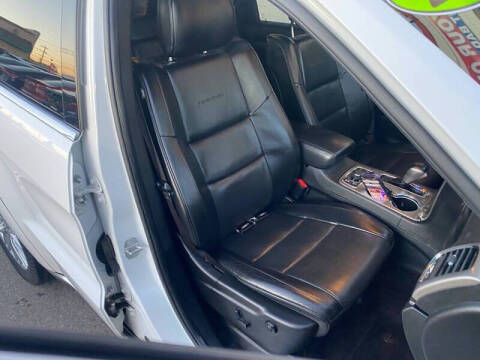 2017 Jeep Grand Cherokee Summit