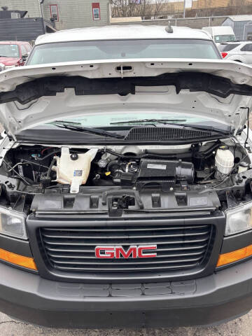 2019 GMC Savana 2500