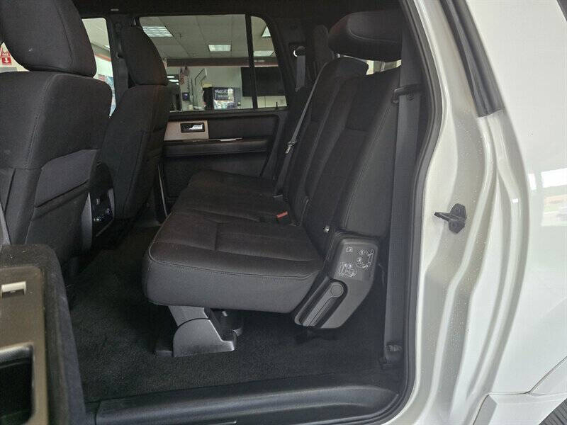 2017 Ford Expedition EL XLT