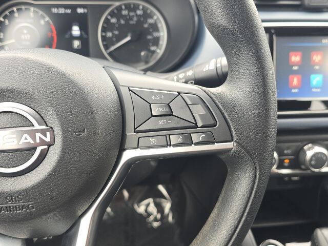 2024 Nissan Versa SV