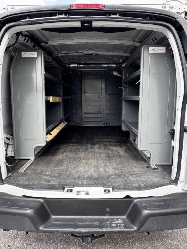 2018 Chevrolet Express 2500
