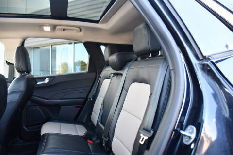 2021 Ford Escape Titanium